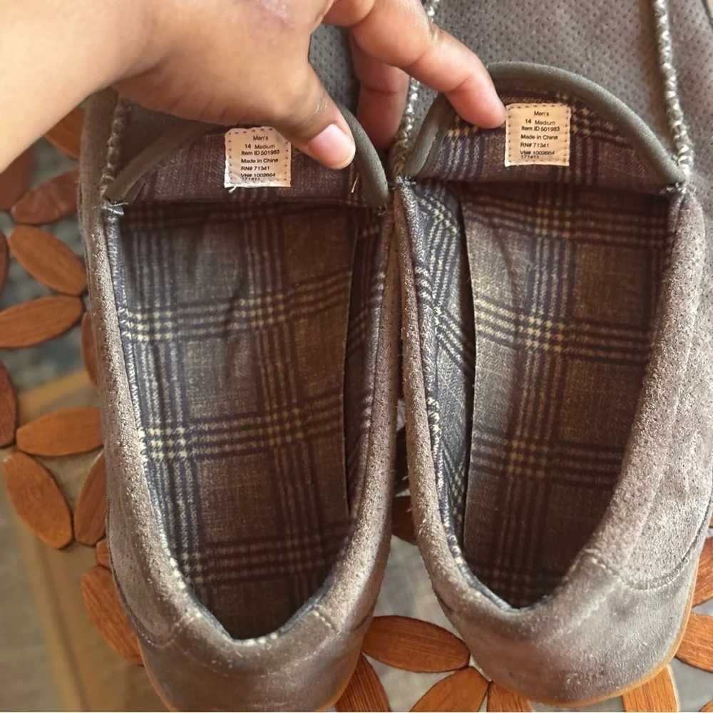 L.L. BEAN  Perforated Brown Suede Flannel Lined Camo Sole Mountain Slippers 14M